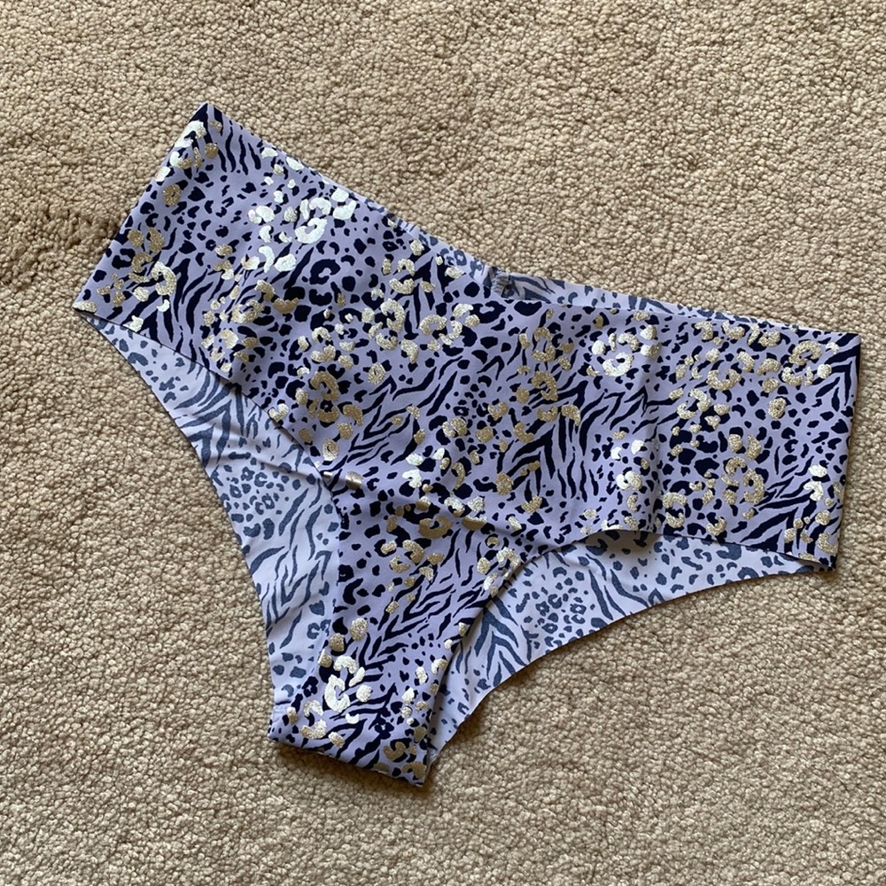 Victoria’s Secret No Show Cheeky Panty